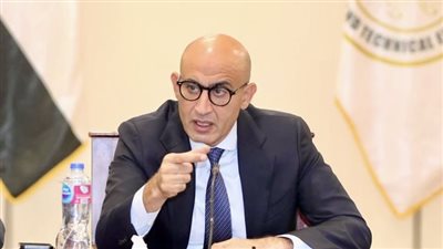 موجة غضب عارمة بسبب قرارات المدارس الدولية 
