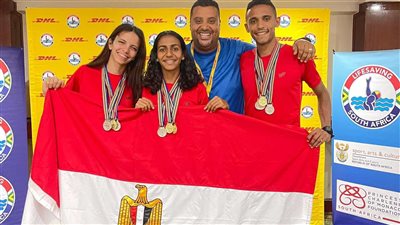  أبو الحسن يهنئ فريق الغوص والإنقاذ بالإسماعيلي بعد ذهبية بطولة العالم