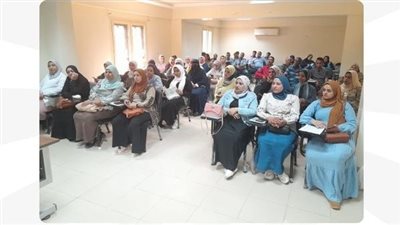 ندوة للتوعية بمجال السلامة والصحة المهنية في منشآت الوادي الجديد