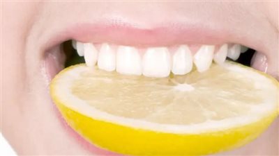 الأسباب الحقيقة لإصفرار الأسنان 