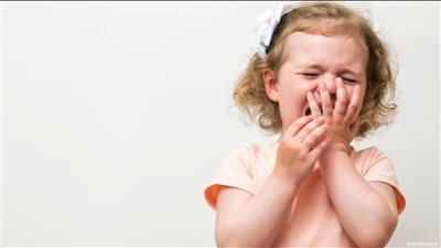 أطعمة تزيد عصبية الطفل وتقلل تركيزه| نصائح غذائية مهمة