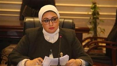 القوى العاملة بالنواب تطالب بتعميم معرضي 