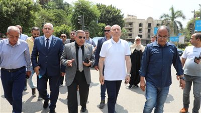 محافظ القاهرة يتفقد أعمال التطوير الجارية بشارع أحمد زكى