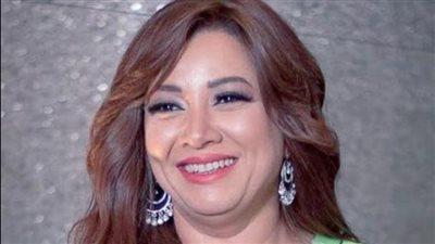 انتصار تفوز بجائزة الإبداع والتميز بمهرجان همسة للآداب والفنون في دورته الــ12