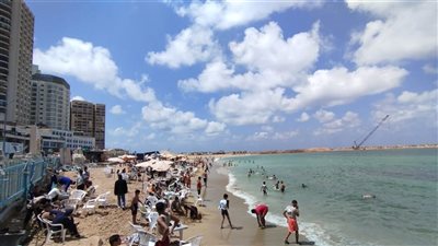 أصحاب المهن الموسمية: نعشق كورنيش الإسكندرية 