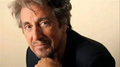 ملف خاص عن آل باتشينو في عدد مجلة أبيض وأسود السينمائية الجديد  