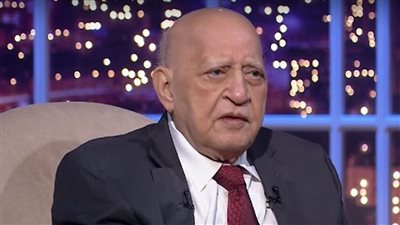 «رحلتي مع الدراما ونجوم الفن» .. مسيرة فيصل ندا بهيئة الكتاب