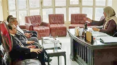 رئيسة حى شرق شبين الكوم: اقتلعت جذور الفساد .. وباب مكتبى مفتوح للمواطنين