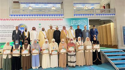وزير الشؤون الإسلامية: دعم وتحفيز أبناء المسلمين بالعالم على حفظ القرآن  