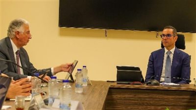 الاستثمار: الاتفاق مع المؤسسة الإسلامية لتمويل التجارة لإدراج عدد من البرامج التنموية في مصر