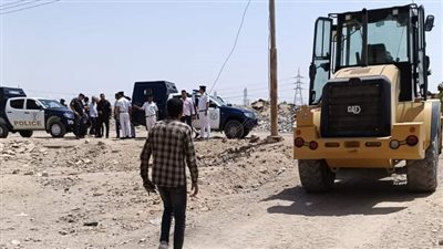 ازالة 6 حالات تعدى بالبناء المخالف بنجع حمادي