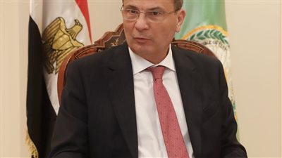 فاروق يؤكد على أهمية تبنى التكنولوجيا الحديثة فى قطاع الزراعة