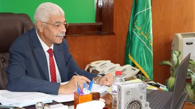 رئيس جامعة المنوفية يعقد اجتماع مجلس الدراسات العليا أون لاين