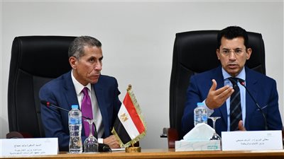 وزير الشباب والرياضة يلتقي الملحقين الدبلوماسيين الجدد من الدفعة (56)