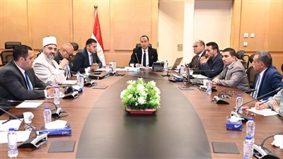 اللجنة العليا للأسر البديلة الكافلة توافق على كفالة 22 طفلًا 