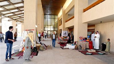 وزير الإسكان يتفقد ساحة ومبنى السلام والفندق الجبلى بمشروع تطوير موقع التجلى الأعظم 