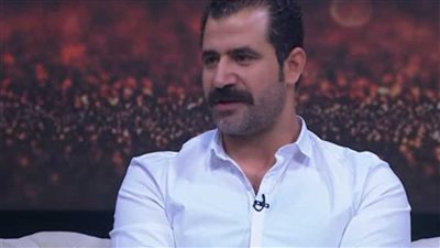 محمود حافظ عن شخصية أباظة: عجبتني التركيبة وحبيت الشر اللذيذ 