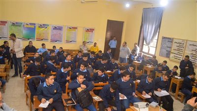 25 طالبًا حد أقصى بالحصة في مجموعات التقوية المدرسية 
