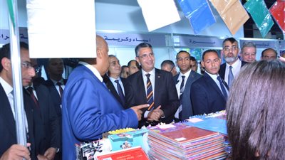 بمشاركة 200 عارض.. 