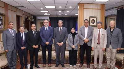 رئيس هيئة سلامة الغذاء يبحث مع محافظ دمياط دعم منظومة جودة المنتجات الغذائية