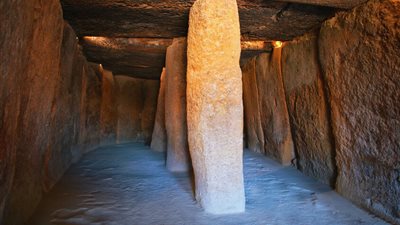 اكتشاف قبر عمره 1700 عام بالقرب من حدود الإمبراطورية الرومانية (تفاصيل)