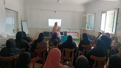 نادى التطويرات بقنا يعرض فيلم ورق التوت ضمن فعاليات صيف شبابنا 2024