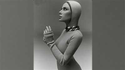 صبا مبارك تشبة نجمات هوليوود على غلاف مجلة ELLE Arabia