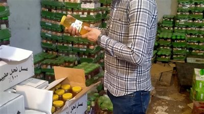 ضبط 2500 علبة حلوى مولد مغشوشة بالغربية