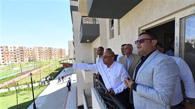 الشربيني يتفقد سير العمل بوحدات 