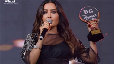 للعام الثاني.. لطيفة تحصد جائزة ديرجيست عن ألبوم 