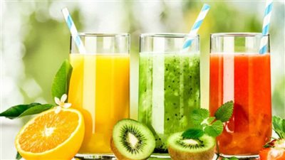 مشروبات سحرية لبشرة مشرقة في الصباح