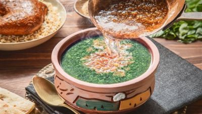 حضري الملوخية المصرية الأصلية خطوة بخطوة