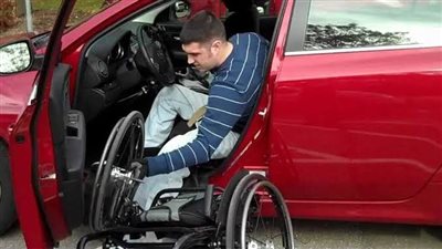 منتصر زيتون: أسعار المركبات ارتفعت 200%.. وسيارات ذوي الهمم تحولت إلى تجارة