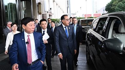 مكاسب بالجملة لقطاع السيارات بعد زيارة مدبولي لـ