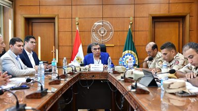 محافظ الدقهلية يترأس اجتماع استلام توسعات مرفق مياه شربين