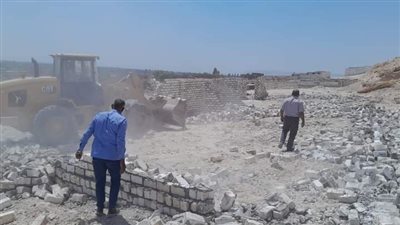 ضمن الموجة 23.. حملة إزالات بقرية أبو مناع بحري بدشنا 