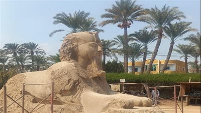  ترميم تمثال أبو الهول بالحديقة المتحفية بمنطقة آثار ميت رهينة