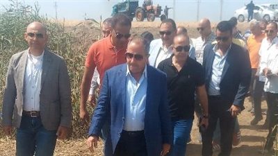 الزراعة تتابع المحاصيل الاستراتيجية وحل مشاكل المنتفعين ببورسعيد