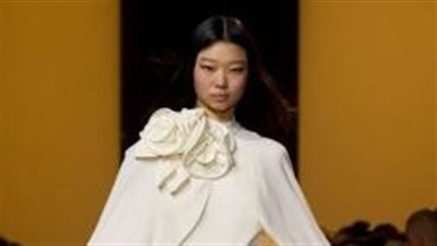 حيل تنسيق الجمبسوت الأبيض على خطى المحجبات