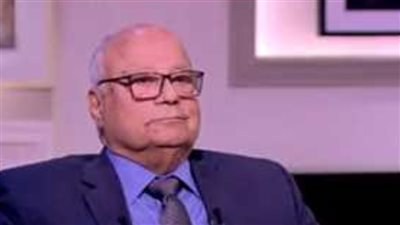 أستاذ علم نفس يُحذر من اللاجئين: المجتمع لم يُصبح مصريًا خالصًا