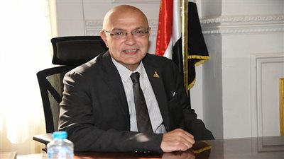 النائب أحمد صبور: حرب الشائعات الموجهة ضد مصر محاولة بائسة للتشكيك في إنجازات الدولة 