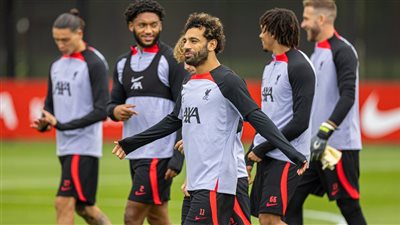 إصابة قوية لنجم ليفربول وغيابه أسابيع عن الملاعب