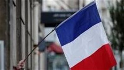 فرنسا تعلن تشكيل حكومة يمينية جديدة برئاسة ميشال بارنييه