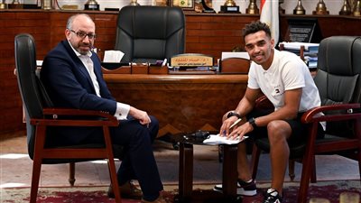 الزمالك يمنح يوسف أوباما مستحقاته ويوجه له الشكر 