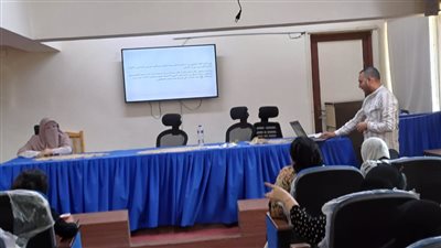 صحة الفيوم تناقش تطعيم الفرق الطبية بالمستشفيات والادارات الصحية 