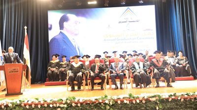 وزير التعليم العالي يشهد حفل تخريج دفعة جديدة من المعهد العالي للهندسة