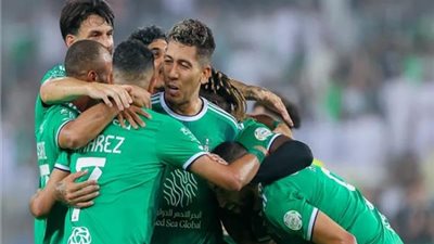 رياض محرز على رأس تشكيل أهلي جدة أمام النصر بدوري روشن