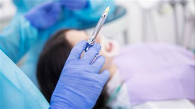 وفاة رجل بالصين بعد خلع 23 سنًا وضرس في يوم واحد 