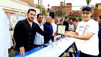 تكريم المتفوقين علميا بمركز شباب زاوية بلتان بالقليوبية