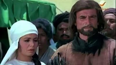 ناقد يستهجن اختفاء الأعمال الدينية: البعض يفضل أفلام المطرب والراقصة